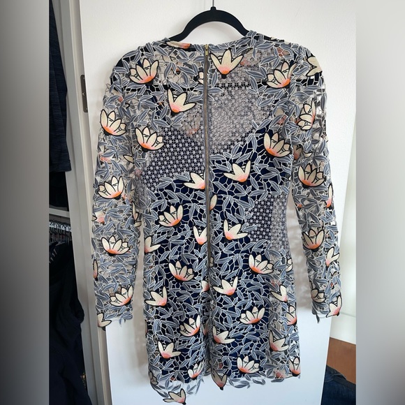 Self-portrait dress, size 4 - Picture 2 of 5